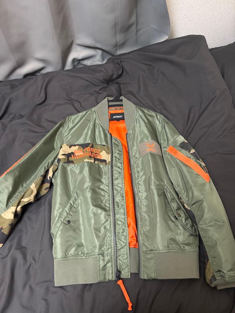 AVIREXジャケット