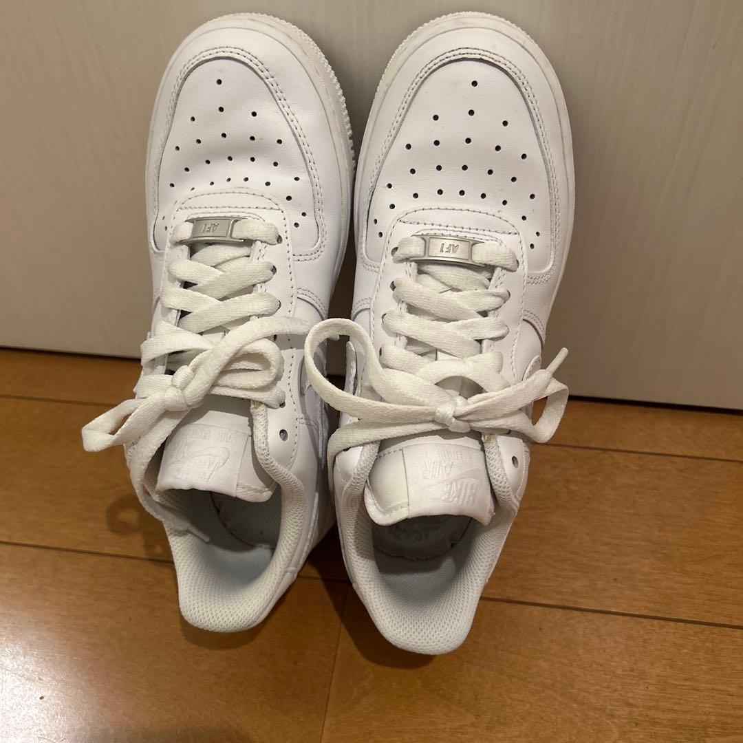 Nike Air Force 1 ホワイトスニーカー　美品　23