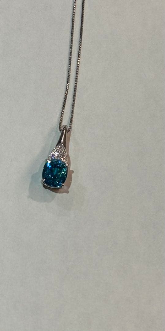 ブルージルコン（2.280ct）プラチナネックレス