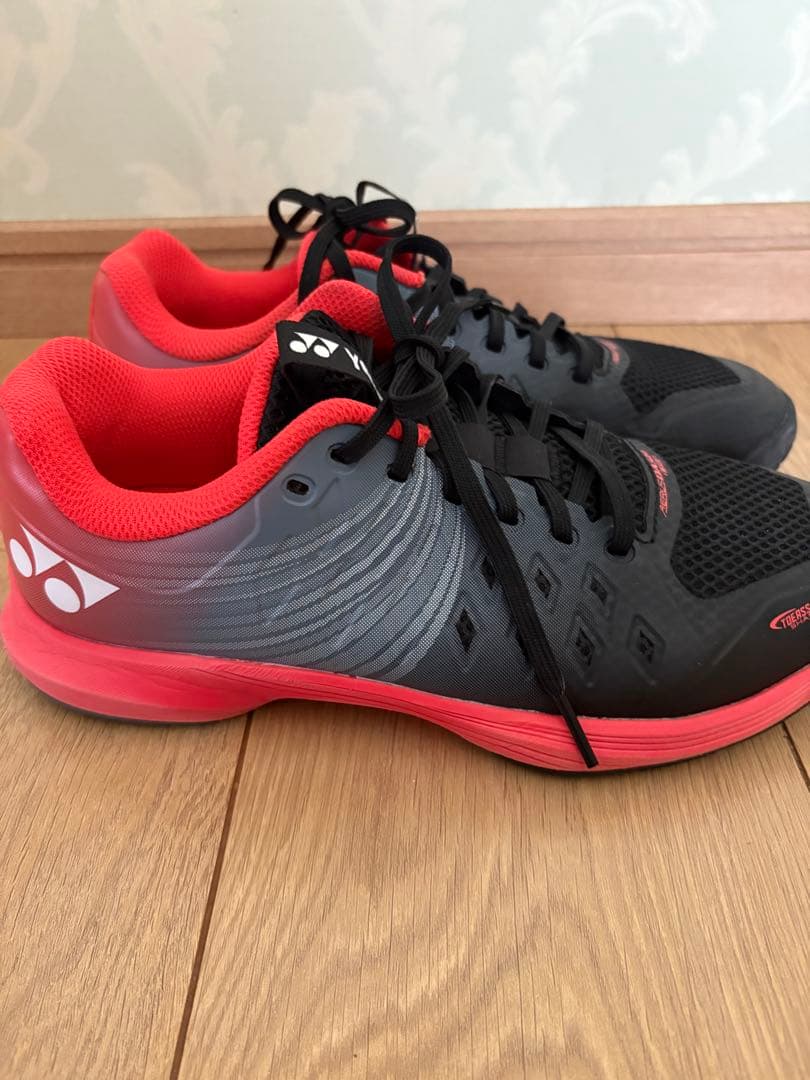 ヨネックステニスシューズ パワークッションエアラスダッシュ4 ワイド　23.5