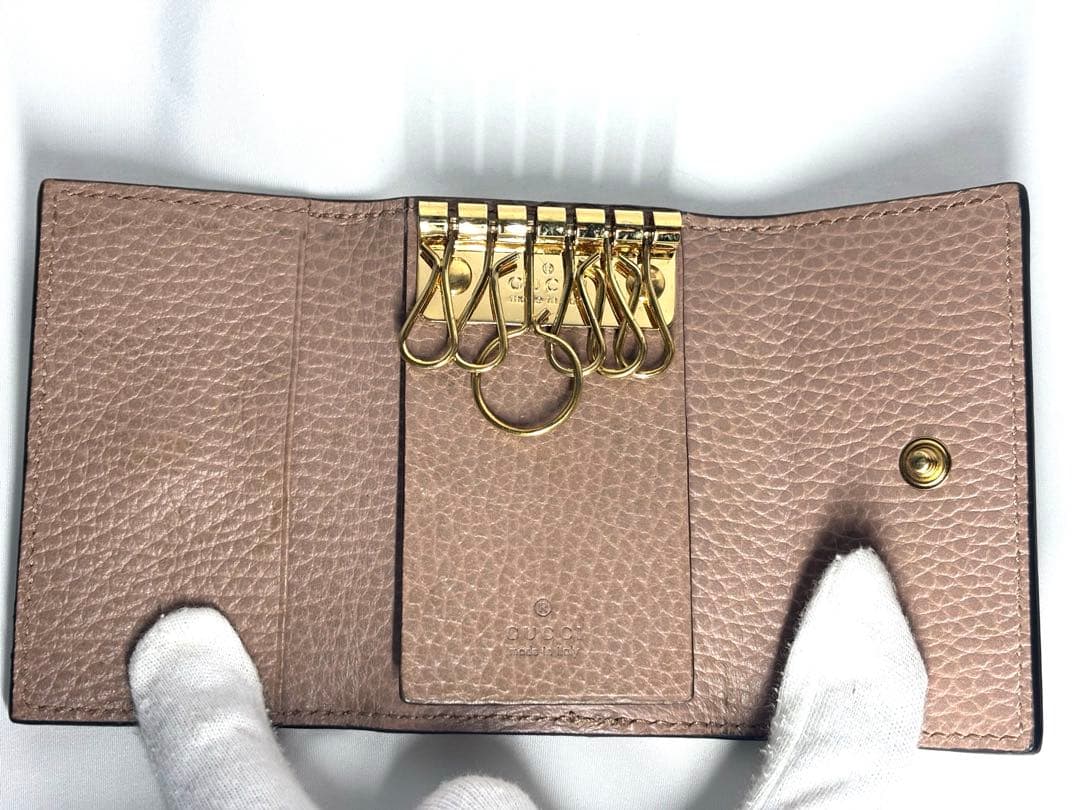 【美品】GUCCIグッチ　マーモント　6連キーケース