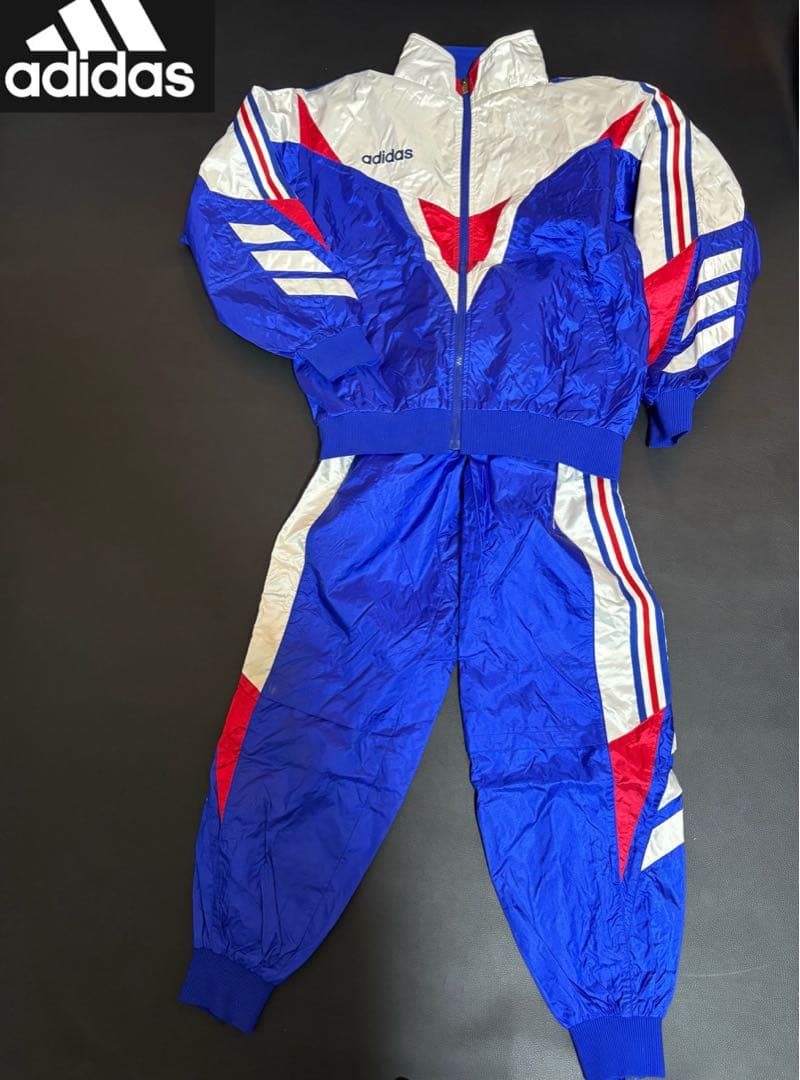 本日限定価格！デサント製90年代アディダスセットアップ