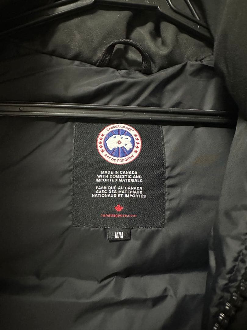 カナダ製 ブラック ダウンベスト Mサイズ