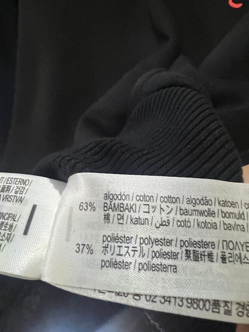 L*様 Jennie Ruby フード付きパーカー ブラック