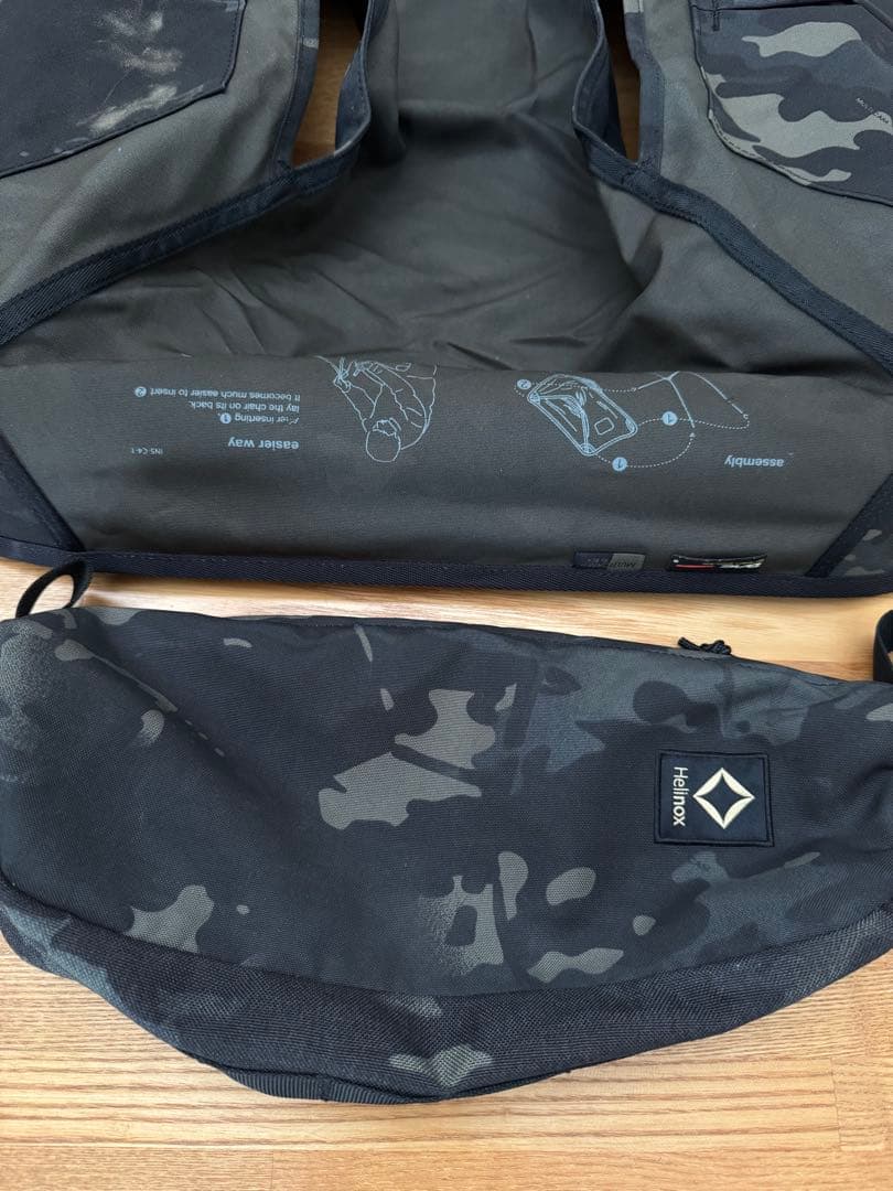 Helinox 黒迷彩柄タクティカルチェア美品ヘリノックスキャンプアウトドア