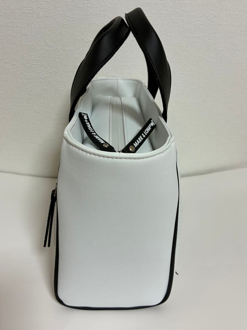 MARK&LONA カートバッグ ホワイト