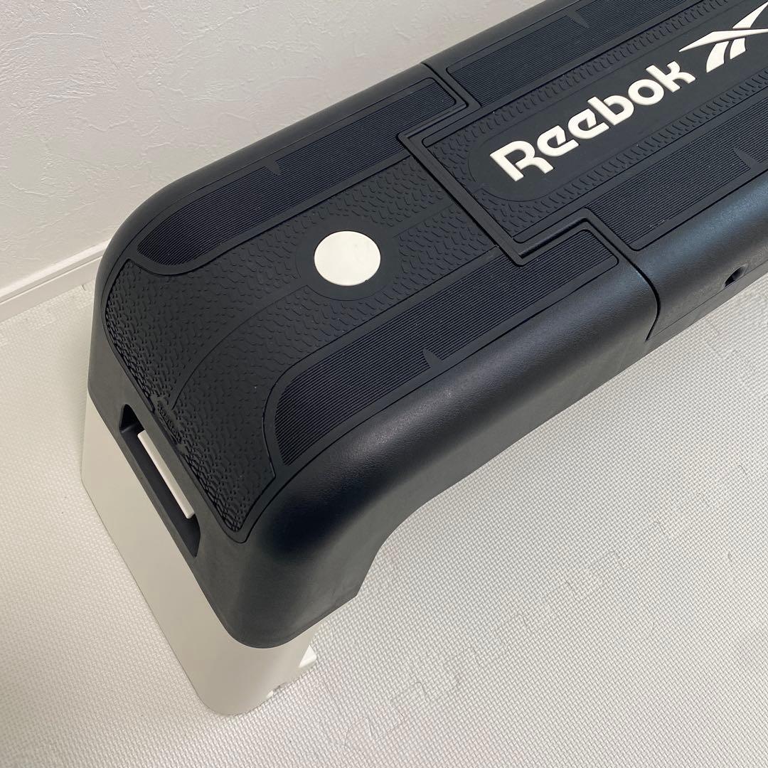 Reebokデッキ トレーニングベンチ