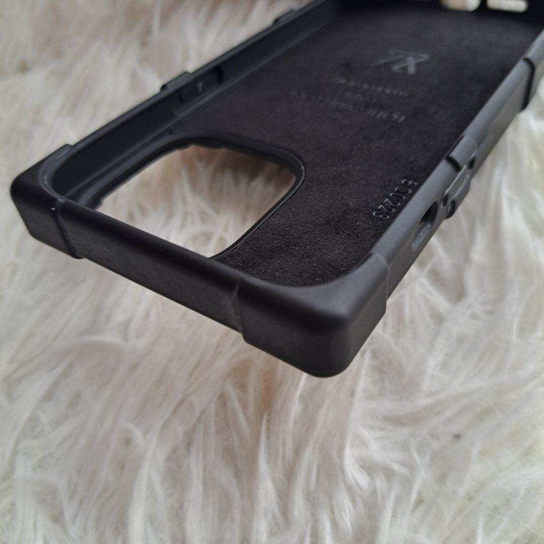【LOUIS VUITTON】iPhone14PROモノグラムエンボスリトランク