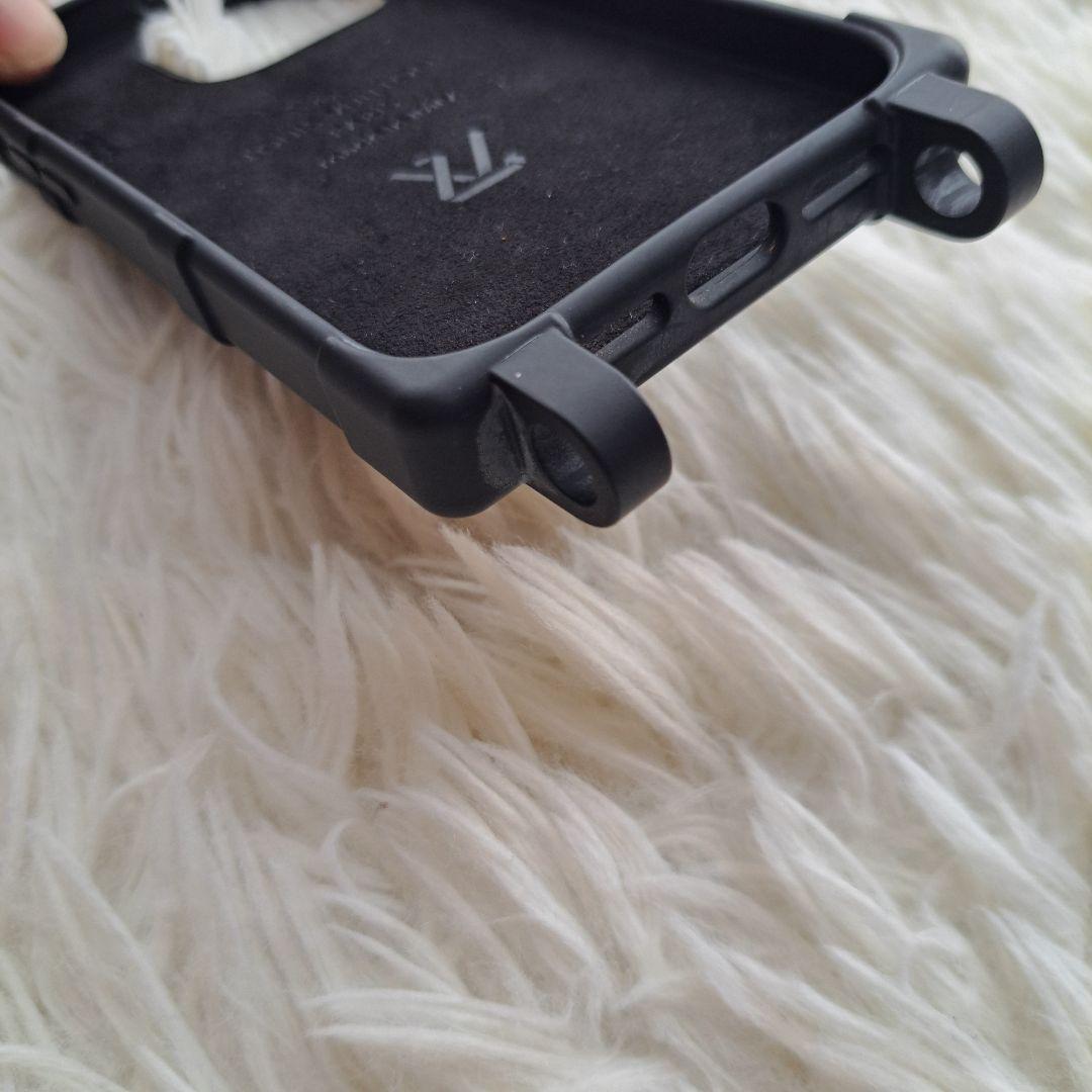 【LOUIS VUITTON】iPhone14PROモノグラムエンボスリトランク