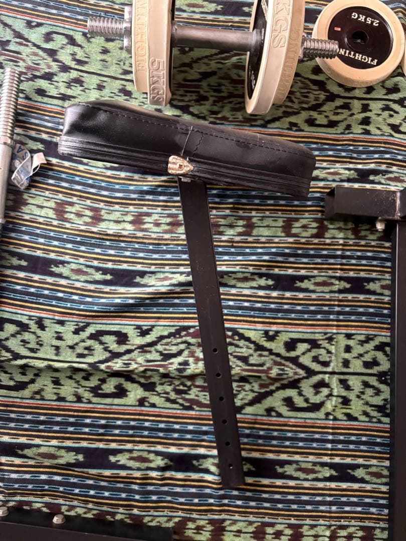 ベンチプレス　バーベル　ダンベルセット　ファイティングロード　筋トレ