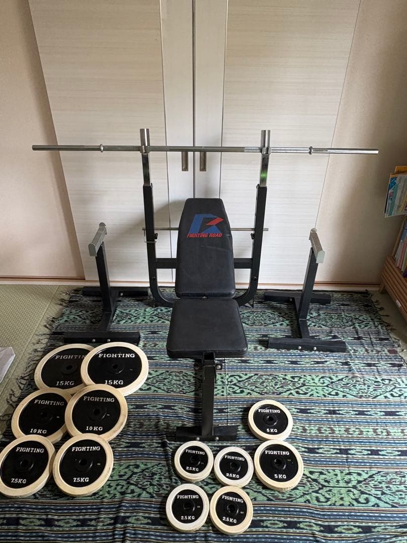 ベンチプレス　バーベル　ダンベルセット　ファイティングロード　筋トレ