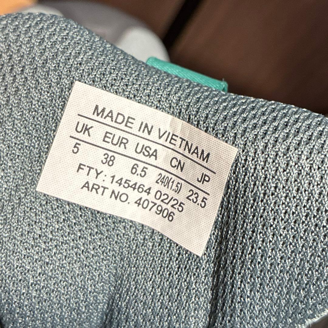 SALOMON XA PRO 3D GORE-TEX スニーカー　23.5cm