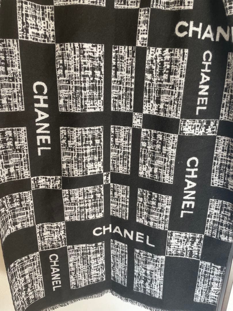 CHANEL VIPノベルティ ストール 新品