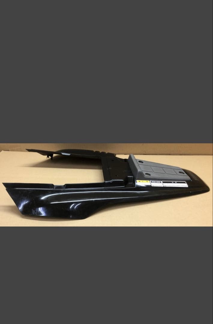 TW225 TW200 テールカウル　シートカウル　カバー　リアフェンダー