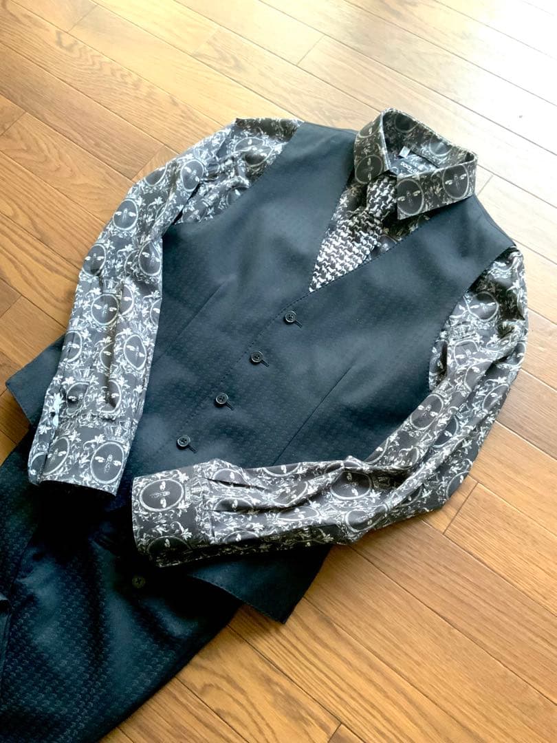 Dolce & Gabbana スーツ シャツ.ネクタイ付