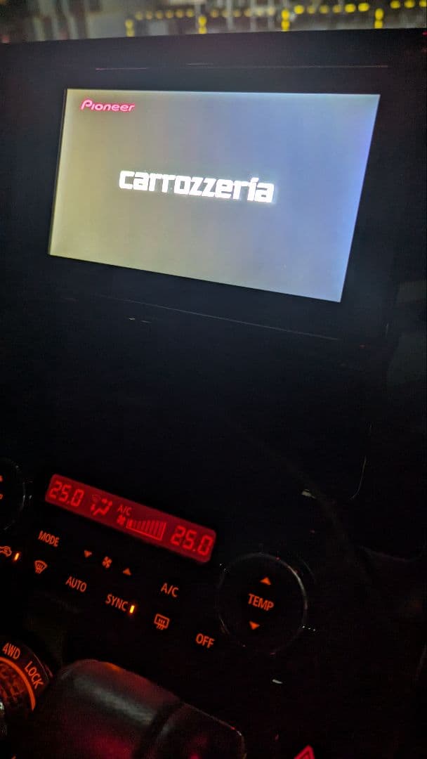 カロッツェリア　DMH-SZ700