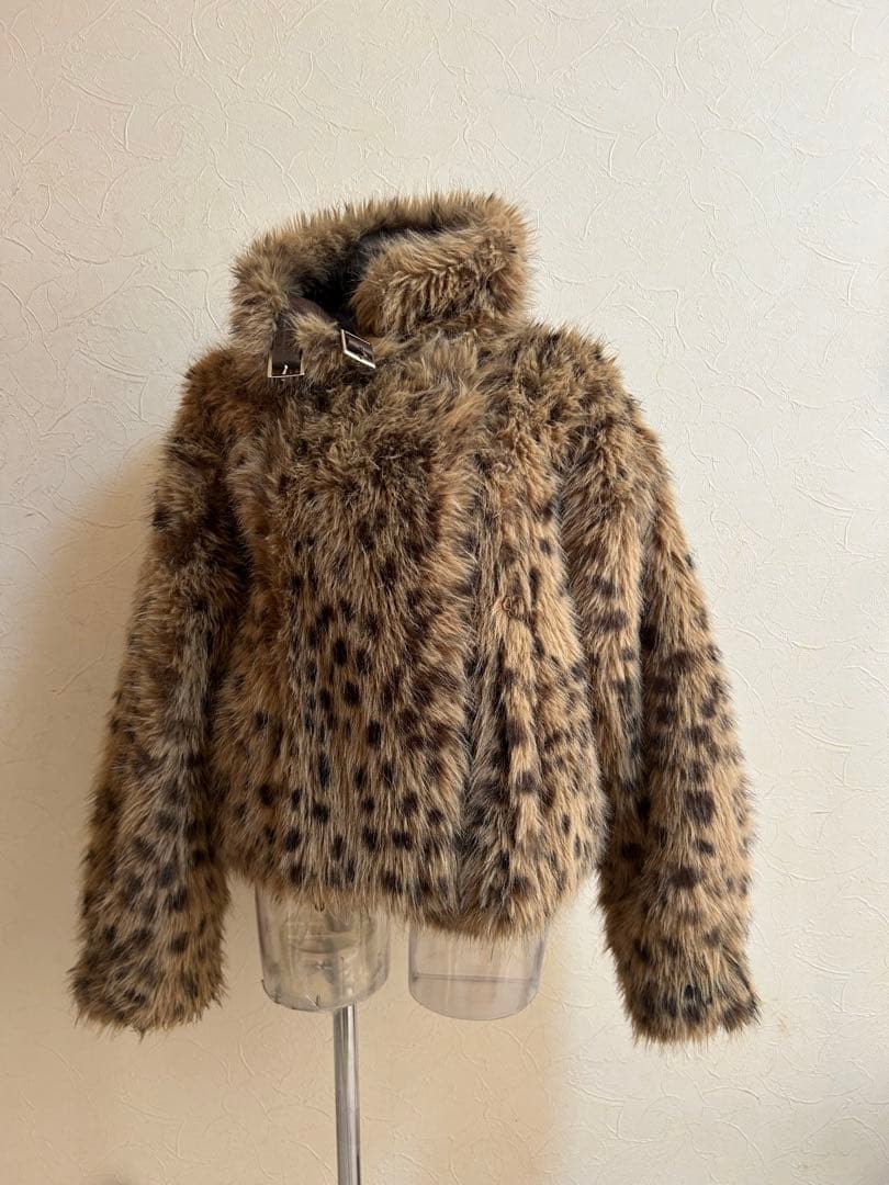 EVRIS ヒョウ柄 リバーシブルブラウンファー付きレザージャケット