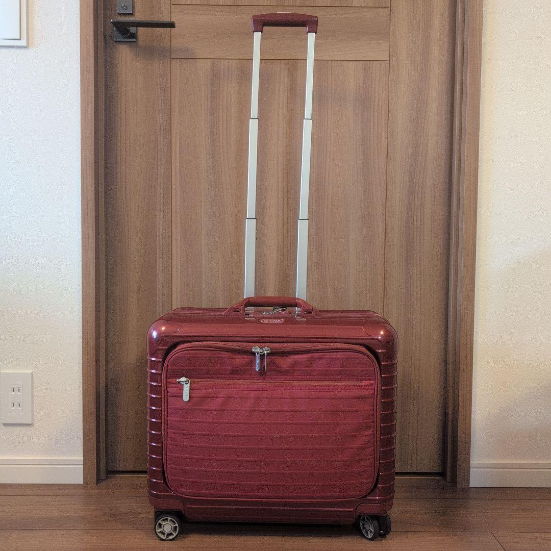 RIMOWA 赤 キャリーケース　サルサデラックス　四輪