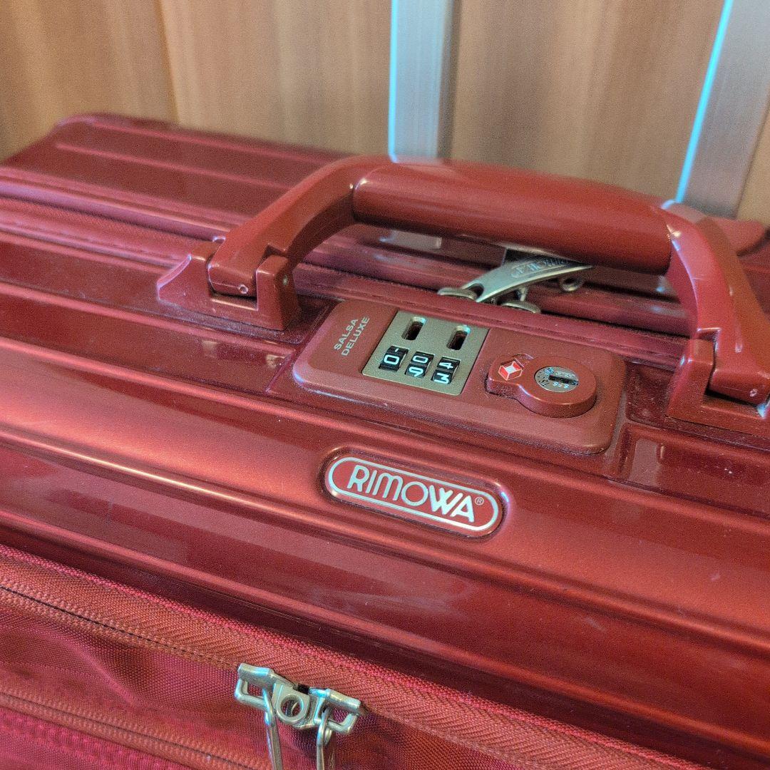 RIMOWA 赤 キャリーケース　サルサデラックス　四輪