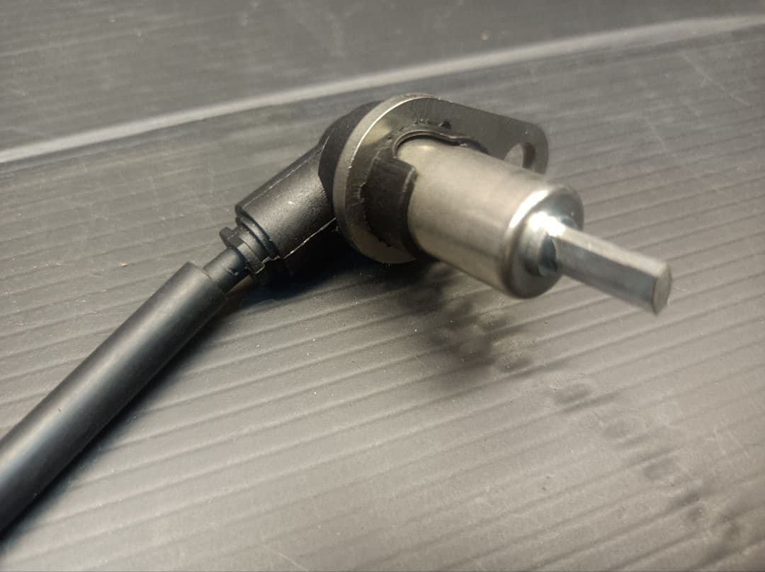 ジムニー JB23W 3型～9型 社外 ABSセンサー 車速 フロント