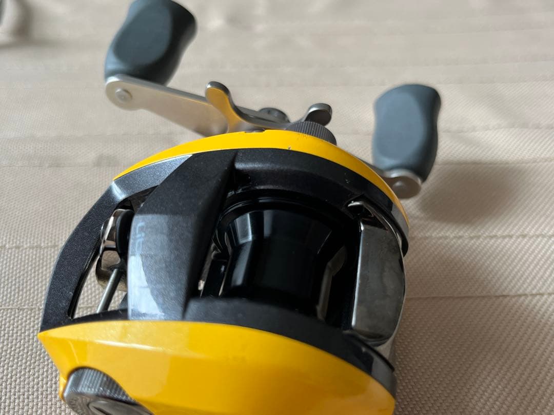 【美品】ピクシー イエローパール ダイワ Liberto Pixy