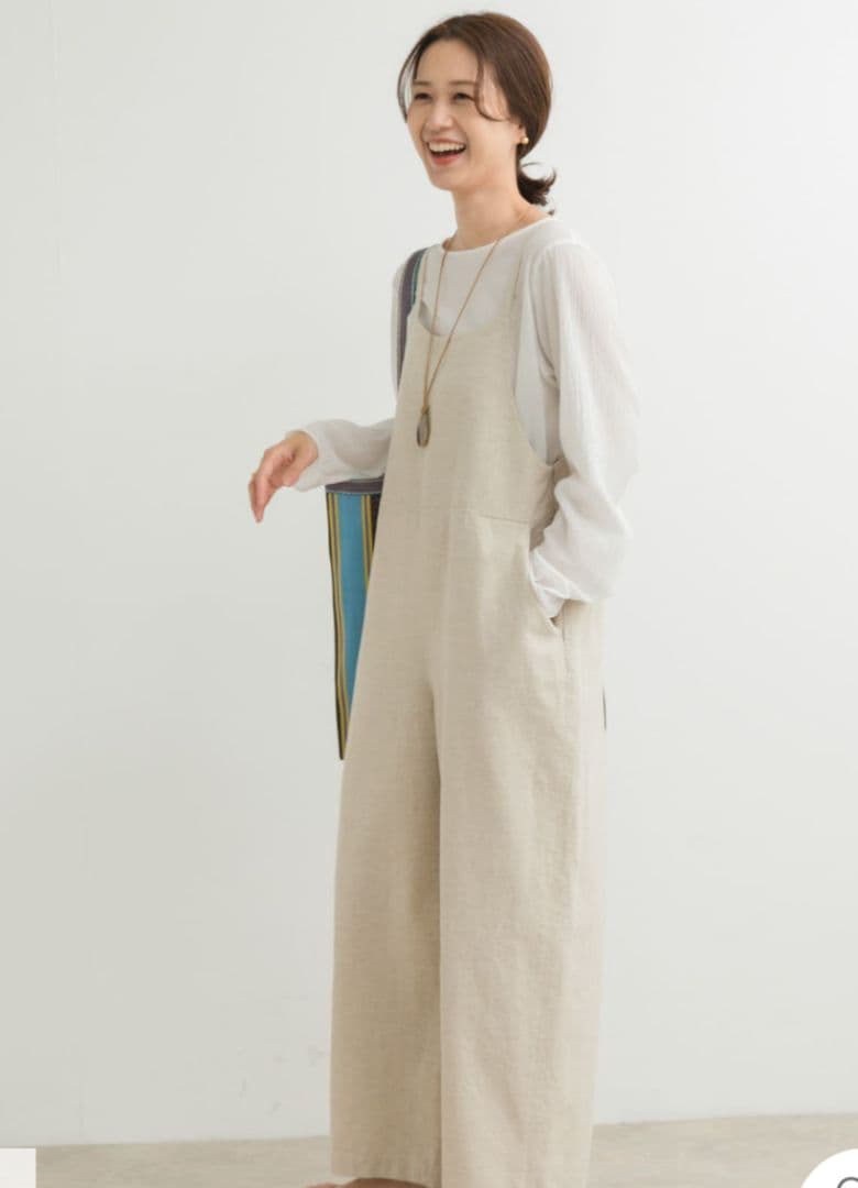 新品タグ付き　DOORS　コットンリネンBACKギャザーサロペット