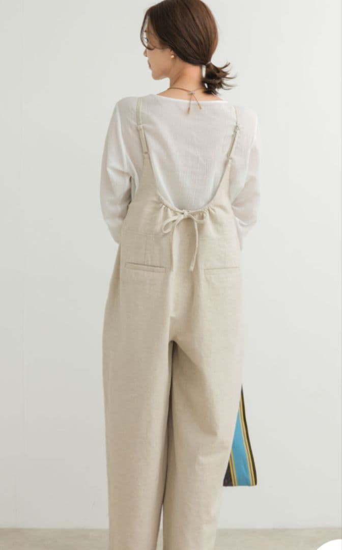 新品タグ付き　DOORS　コットンリネンBACKギャザーサロペット