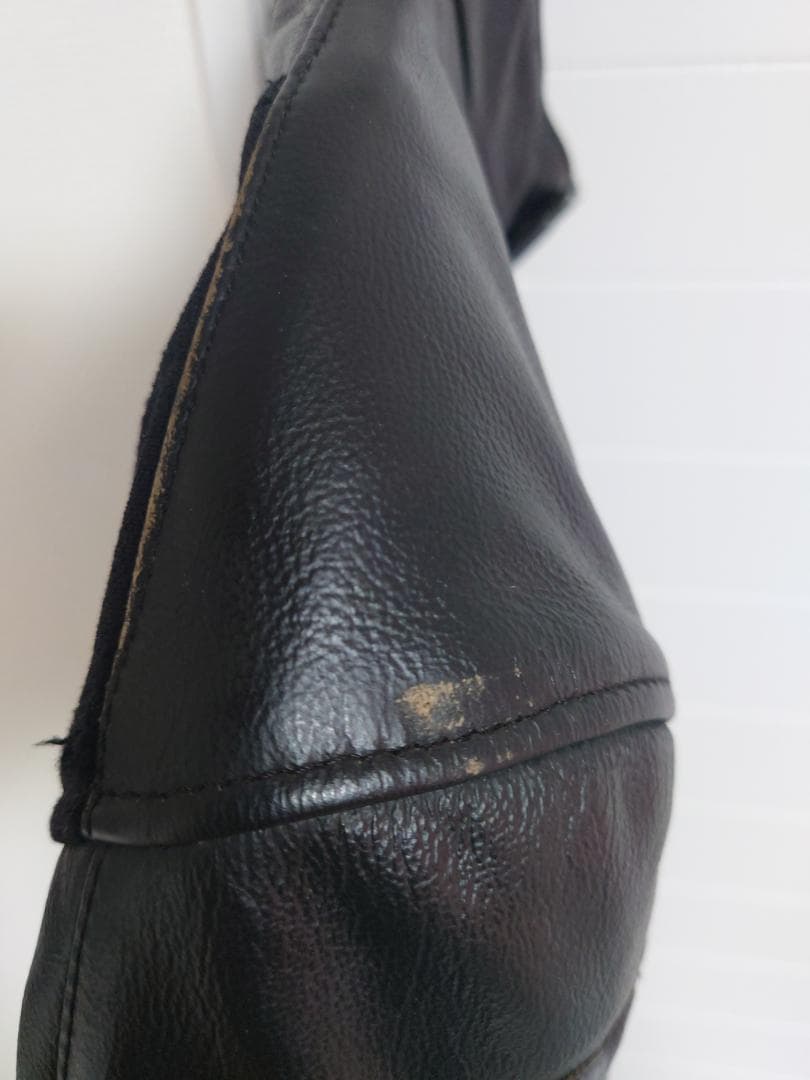 ダイネーゼ　レザージャケット