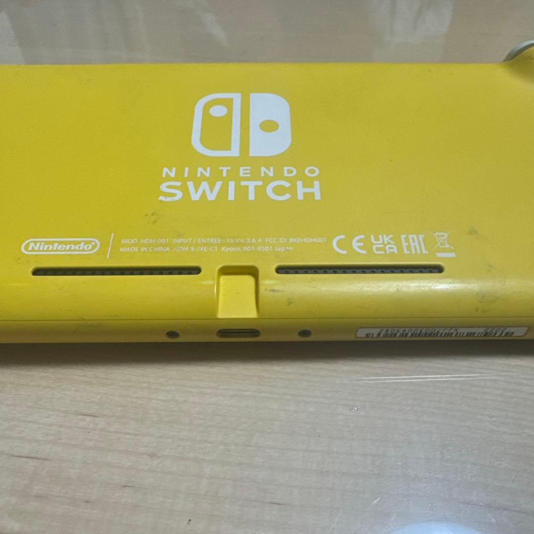 Nintendo Switch Lite イエロー 画面傷あり