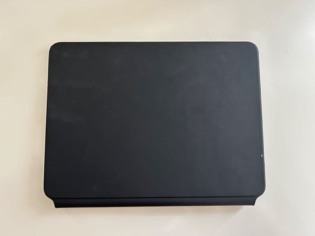 iPad 11inch用Magic Keyboard model A2261