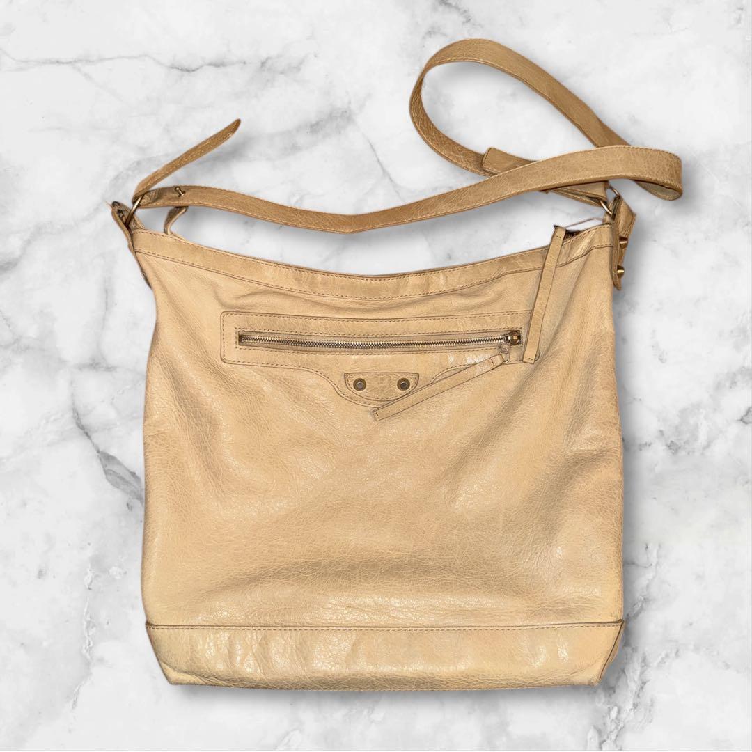 BALENCIAGA バレンシアガ クラシック ショルダーバッグ 272409