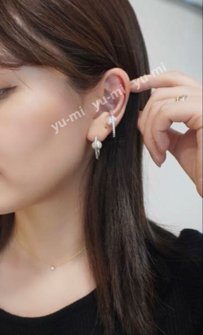 ステラハリウッド　　ビジュー　パールピアス　　シルバー