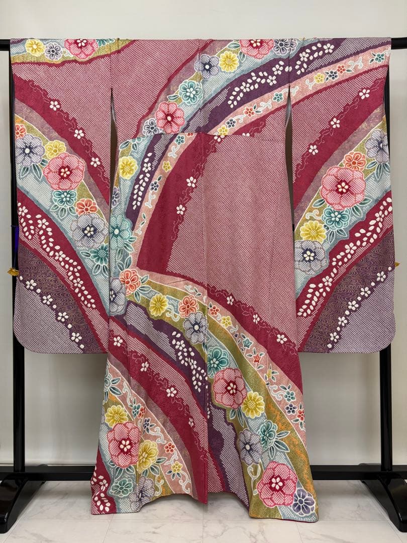振袖 絞り 花模様 花唐草