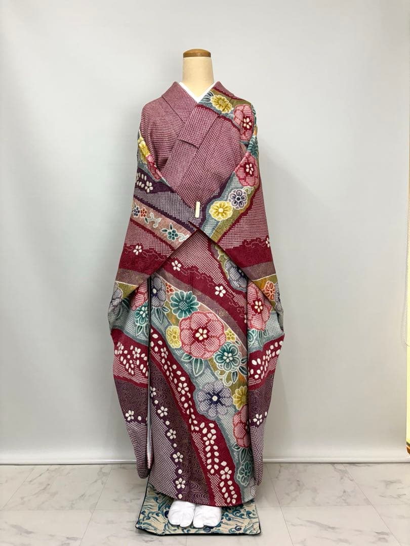 振袖 絞り 花模様 花唐草