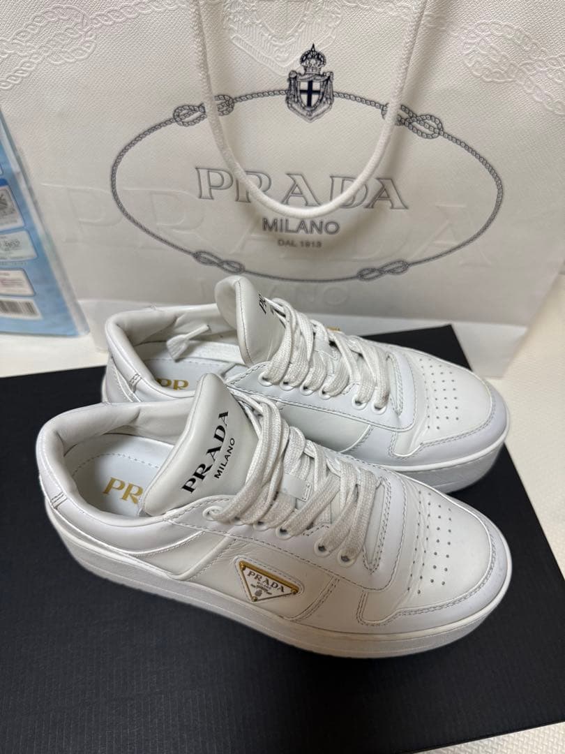 PRADA 靴レディース