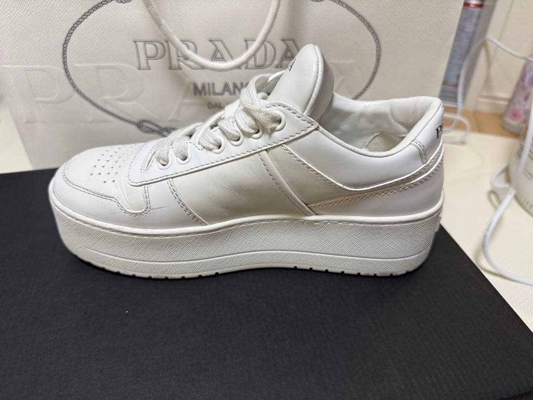 PRADA 靴レディース