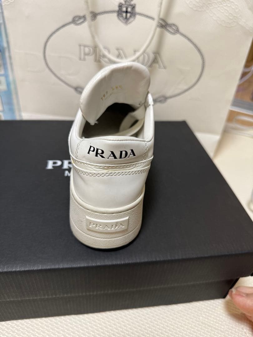 PRADA 靴レディース