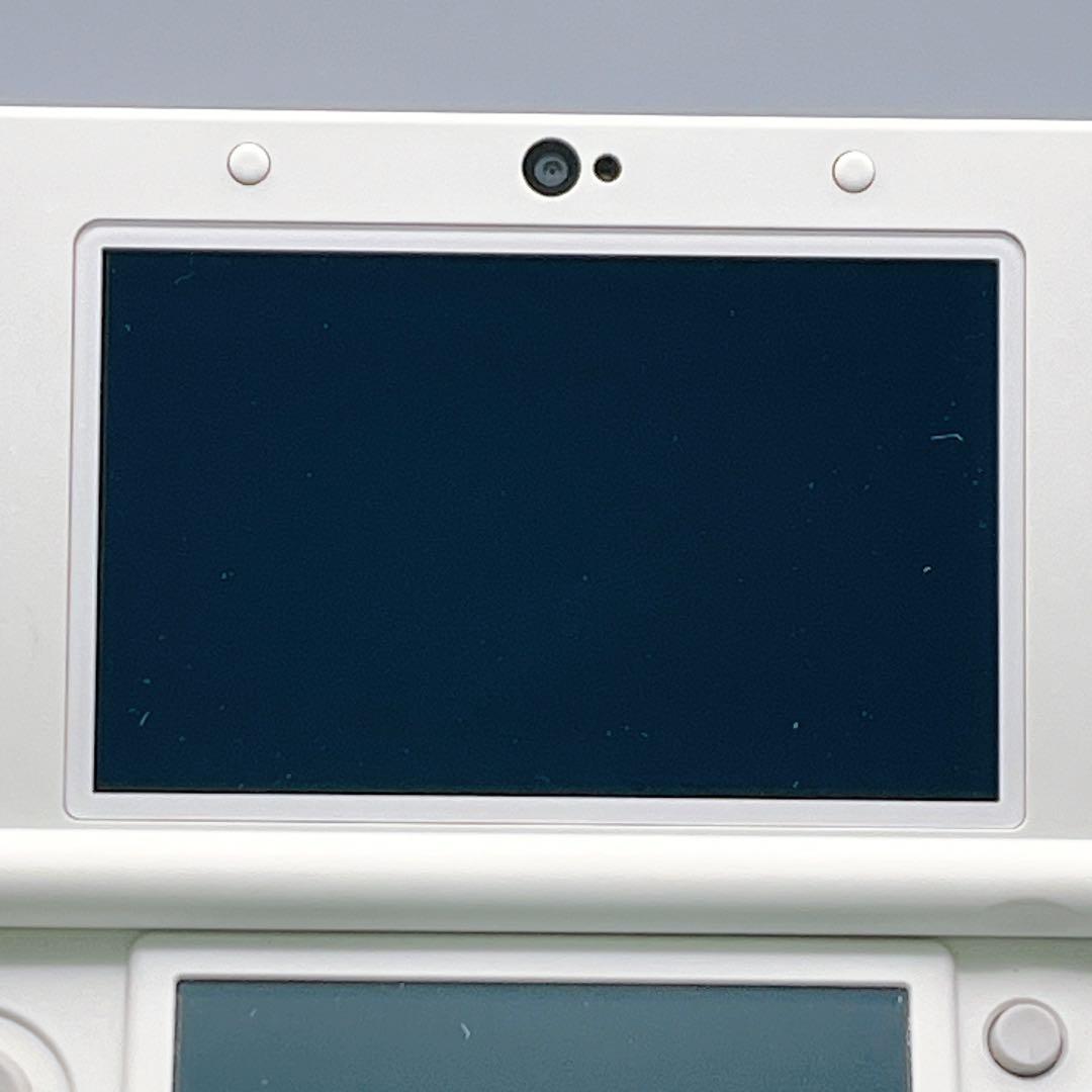 1410【極美品】Newニンテンドー3DS ホワイト