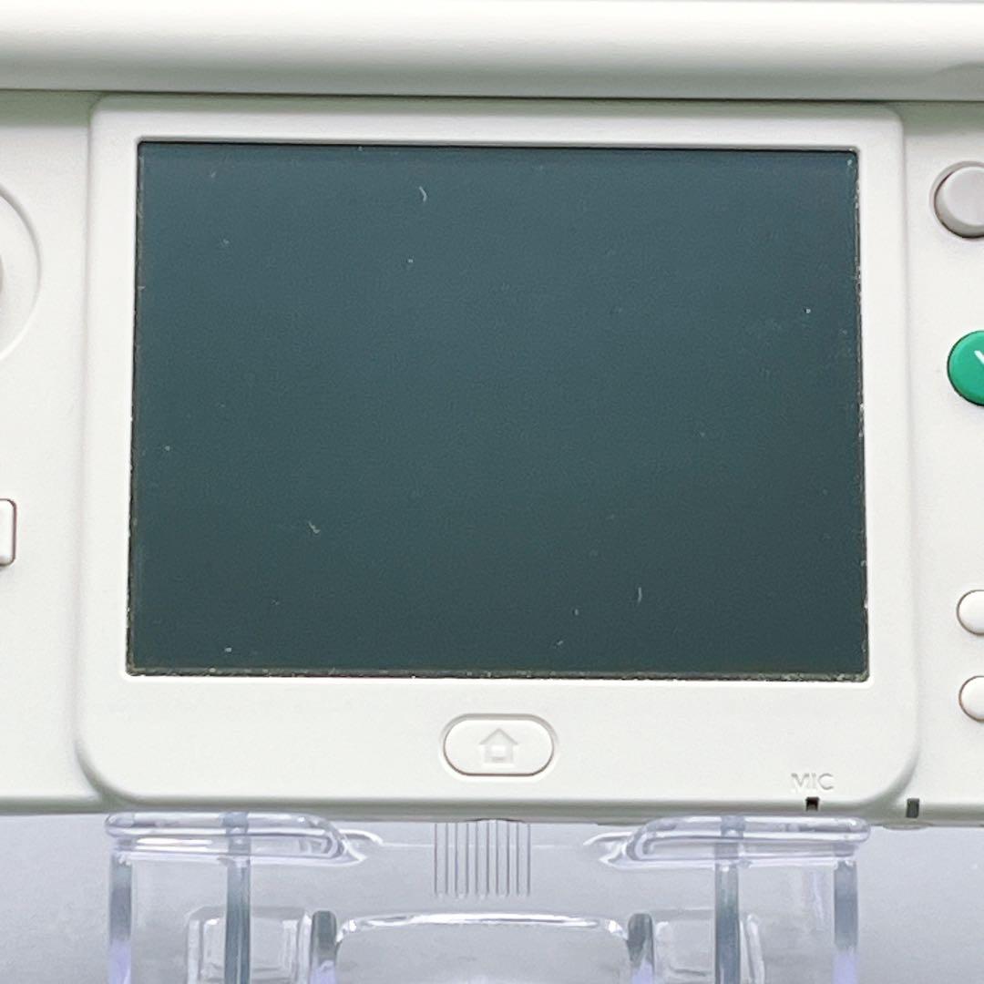 1410【極美品】Newニンテンドー3DS ホワイト