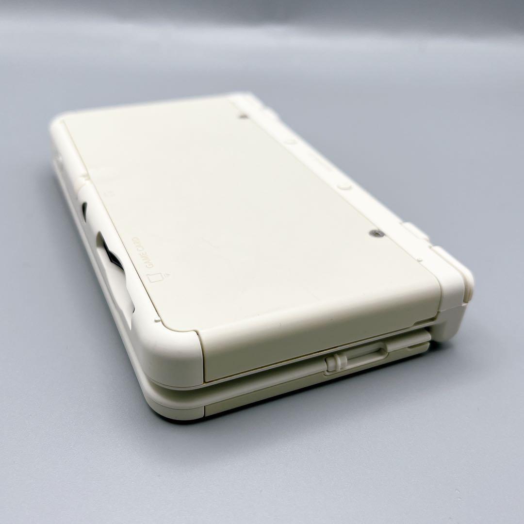 1410【極美品】Newニンテンドー3DS ホワイト