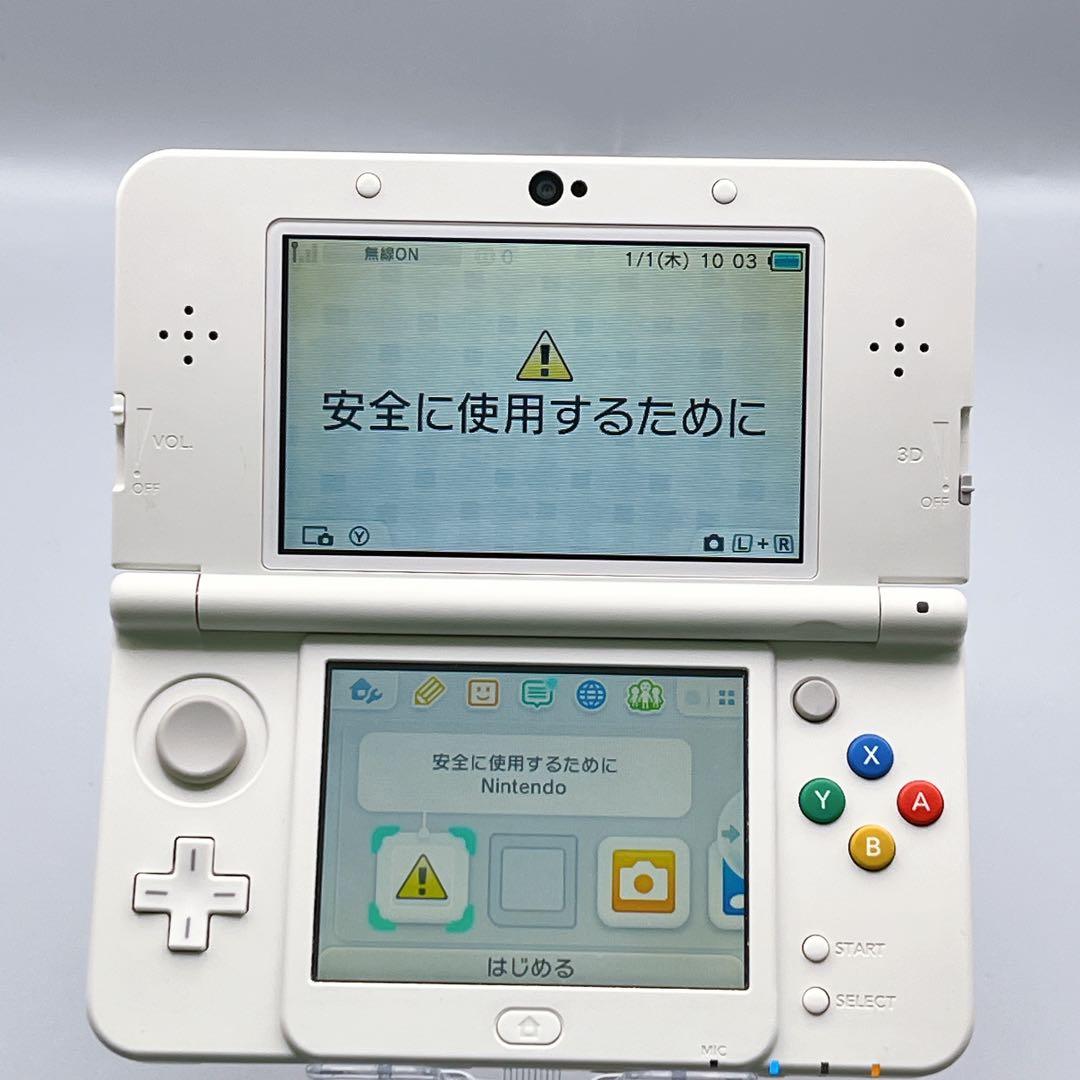 1410【極美品】Newニンテンドー3DS ホワイト