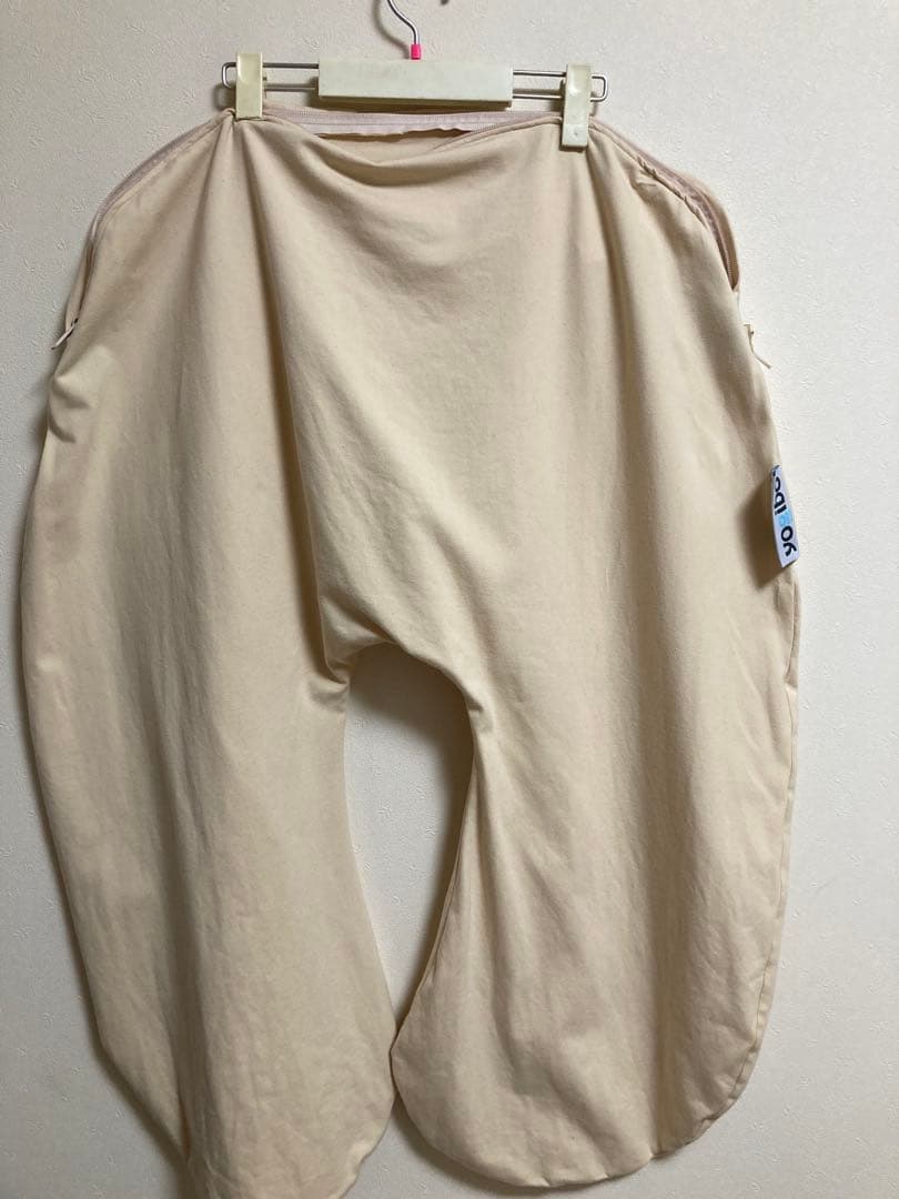 Yogibo U字型クッションとカバー クリーム