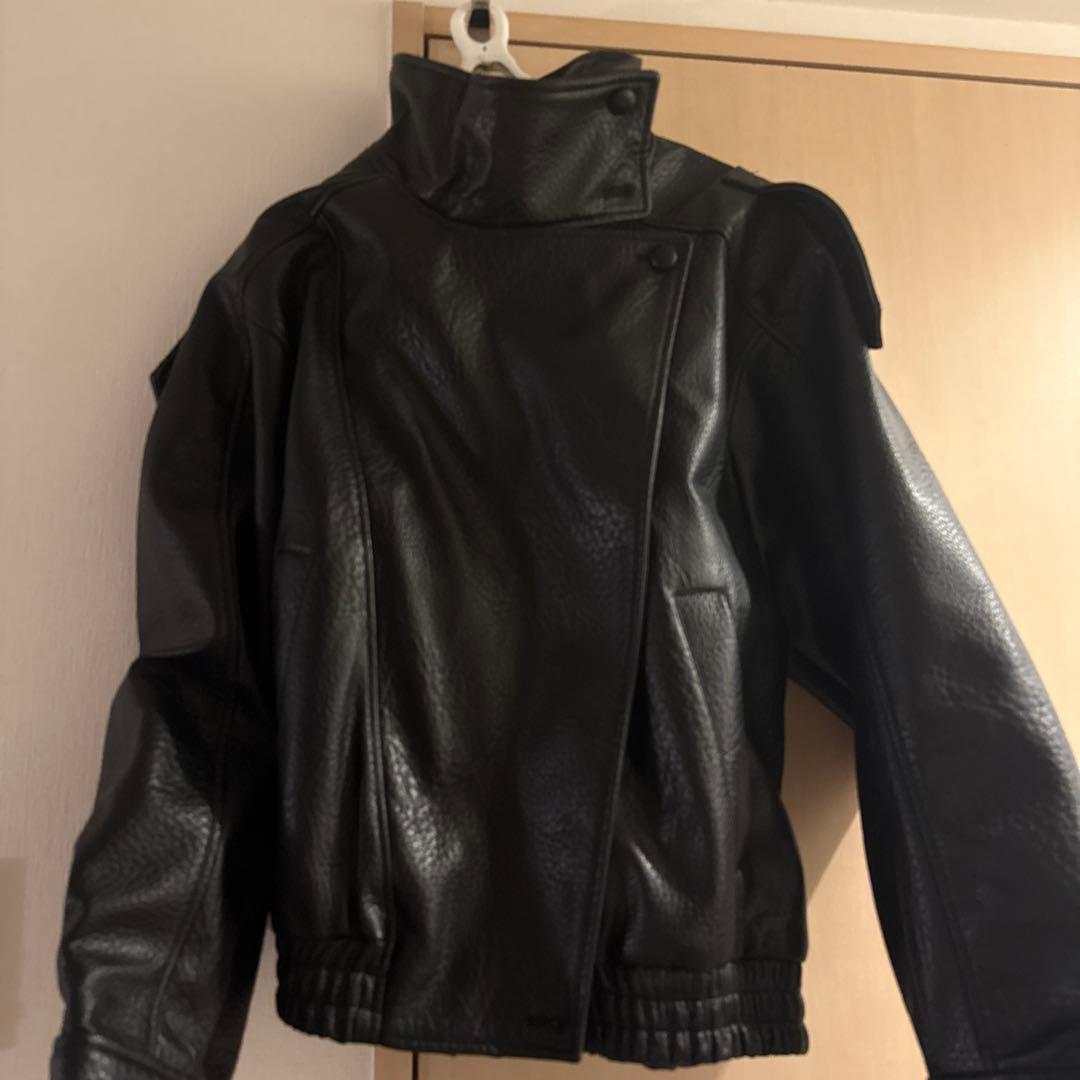 【新品】ZARA フェイクレザージャケット