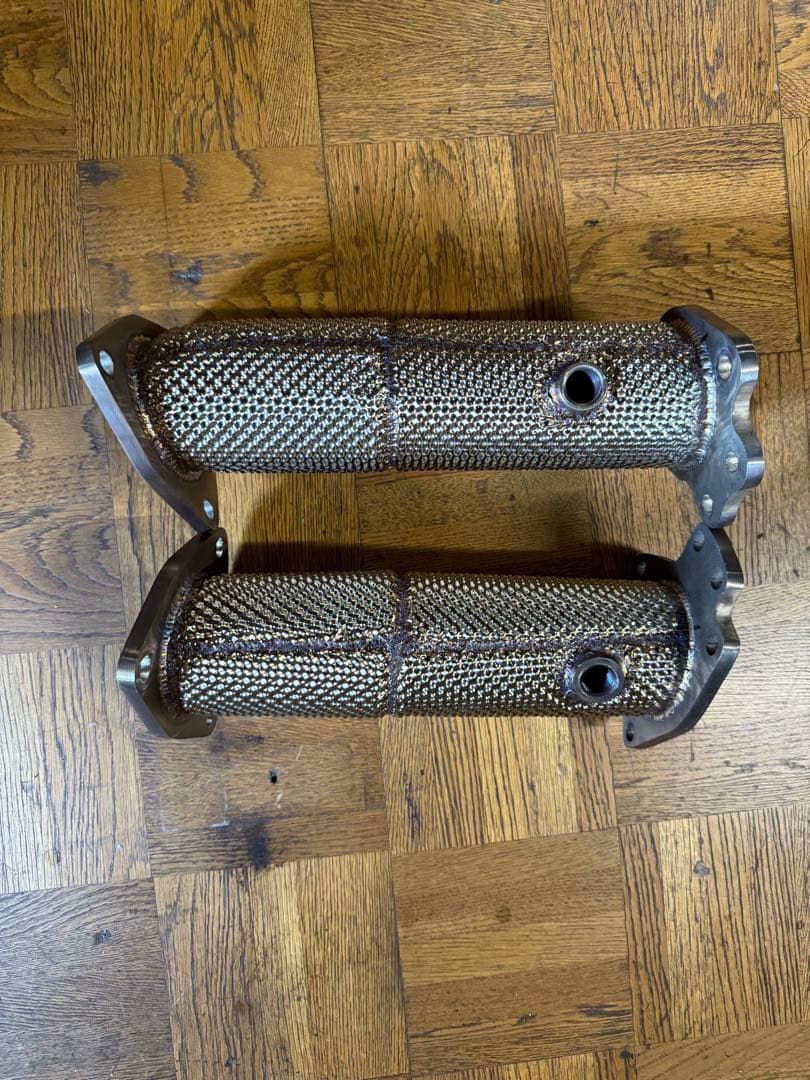 コルベット C8 チタン製　ストレート触媒