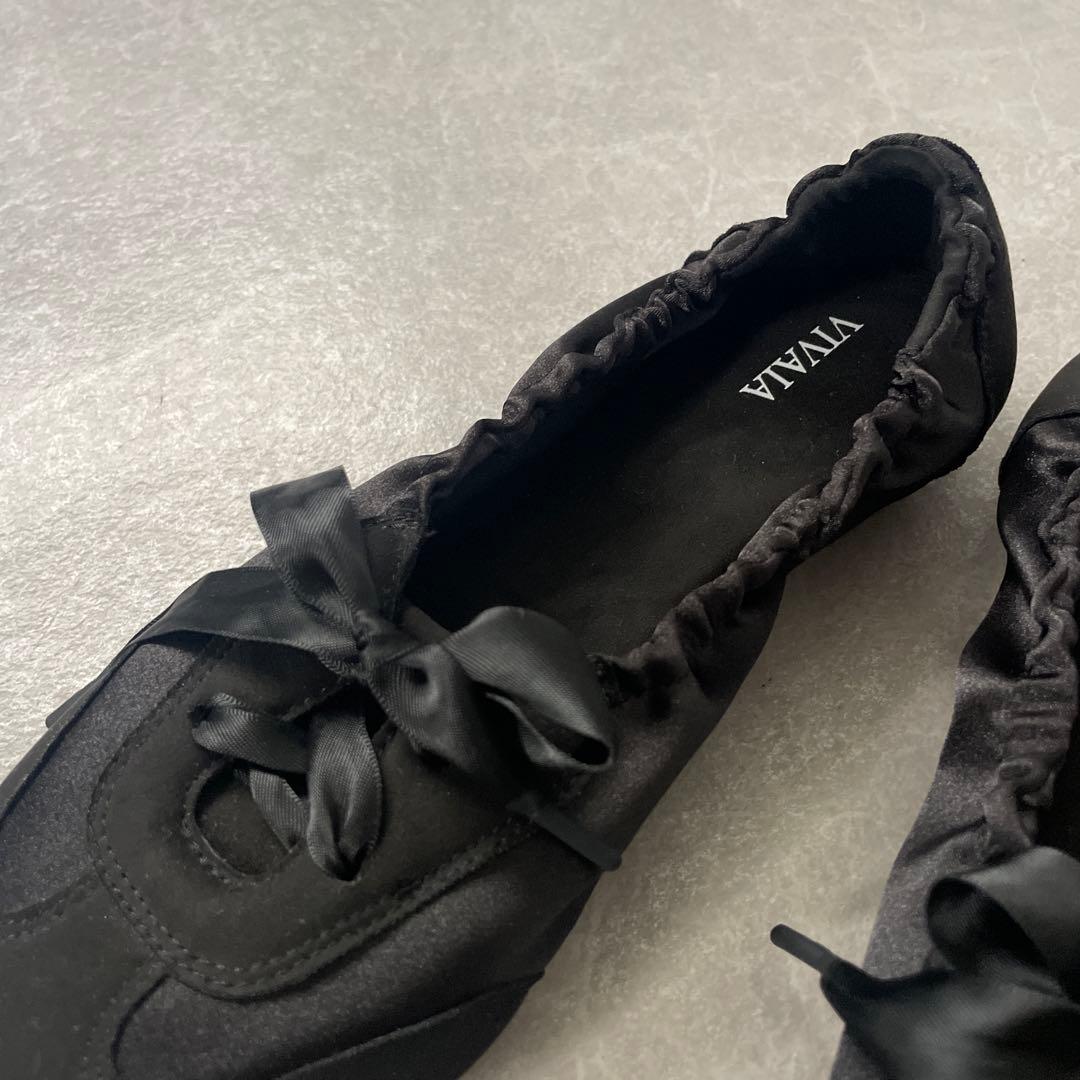 人気　VIVAIA ラウンドトゥ レースアップ スニーカーリーナ