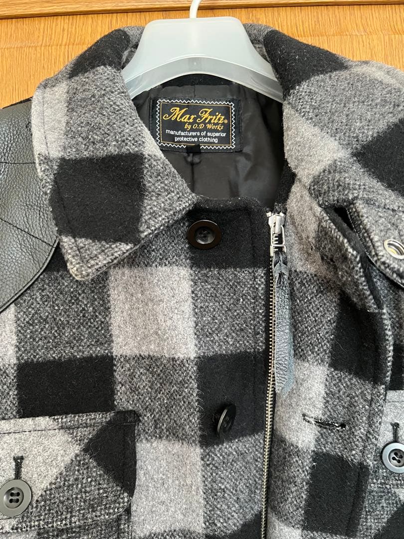 ルビー Max Fritz マッキーノライドジャケット