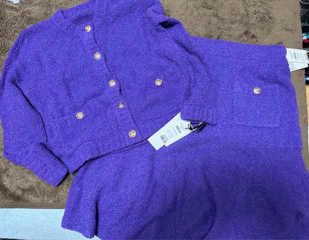 新品タグ付！グレースループヤーンカーデスカートセットアップ　ダイアグラム