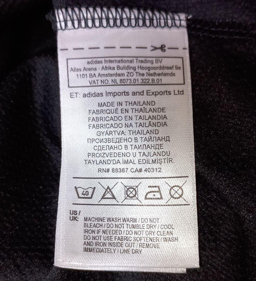 【匿名配送】【入手困難】15 16　ユベントス　黒　金　ユーベ　ユニホーム