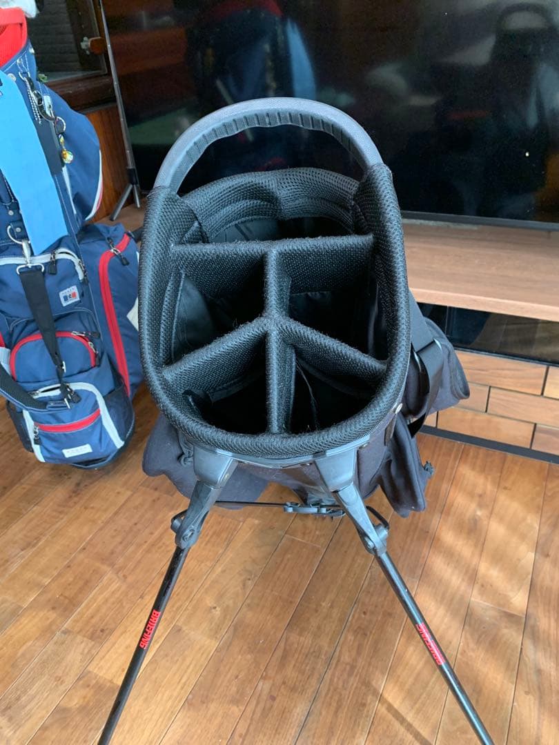 ブリーフィング　キャディバッグ　ブラック スタンド式　軽量　ショルダー式