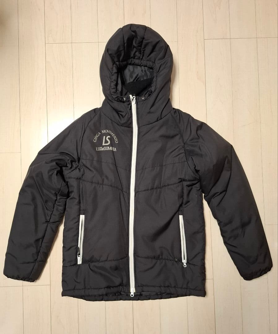 LUZ e SOMBRA フード付きアウター黒色Mサイズ